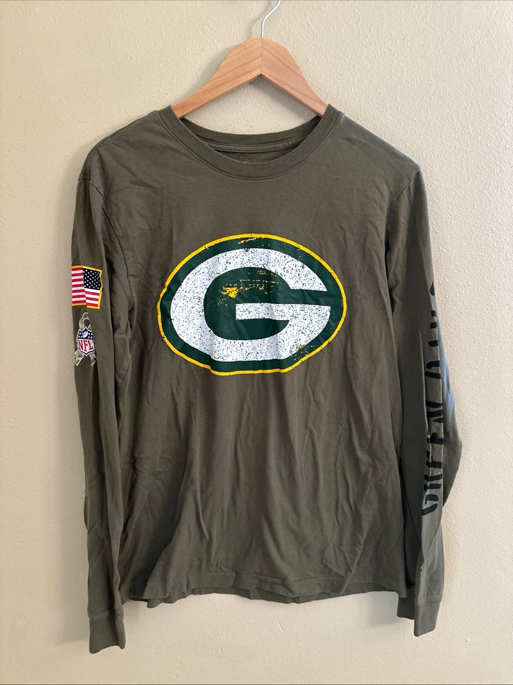 Nike Salute to Service Green Bay Packers t-shirt Military Veterans size M